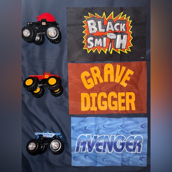 Hot Wheels Monster Jam Monster Trucks Lot Of 10 Grave Digger Monster Mutt TMNT - Picture 2 of 15